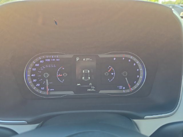 Used 2024 Black Hyundai SEL image 18