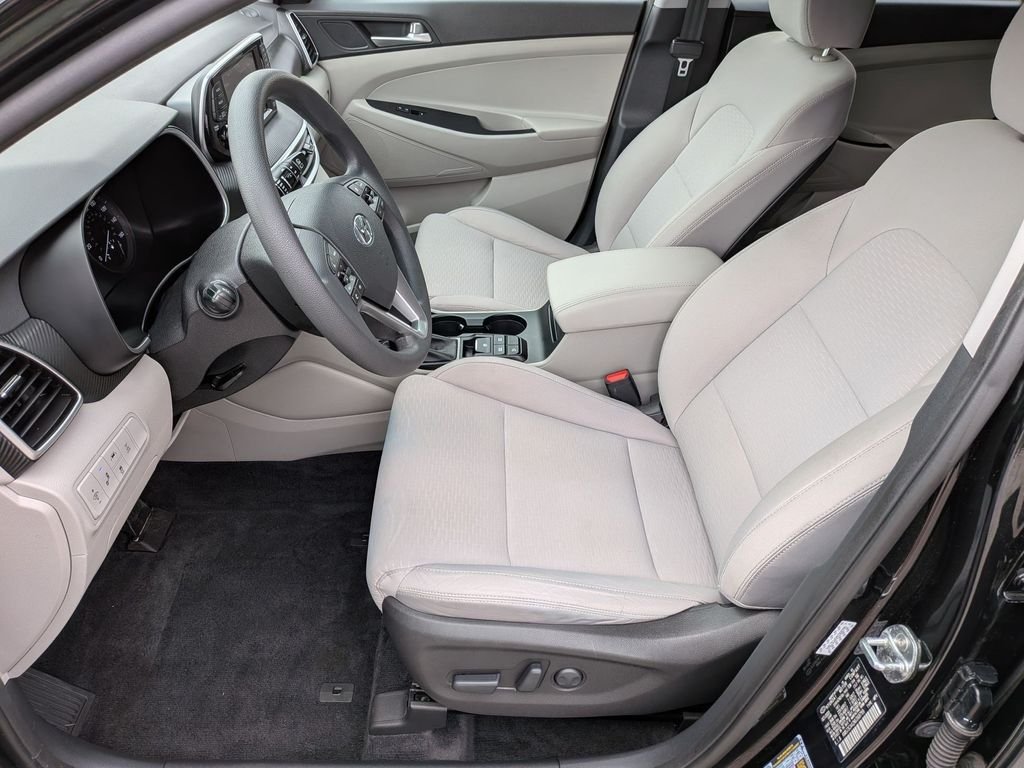 Used 2021 Black Hyundai Value image 11