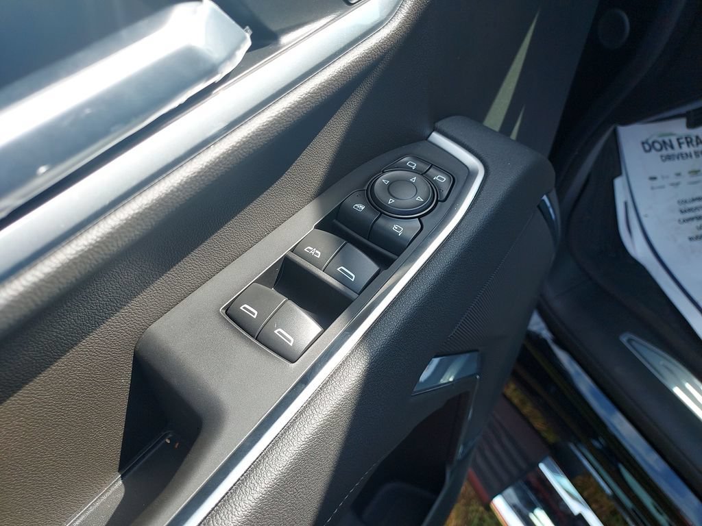 New 2026 Onyx Black GMC SLE image 11