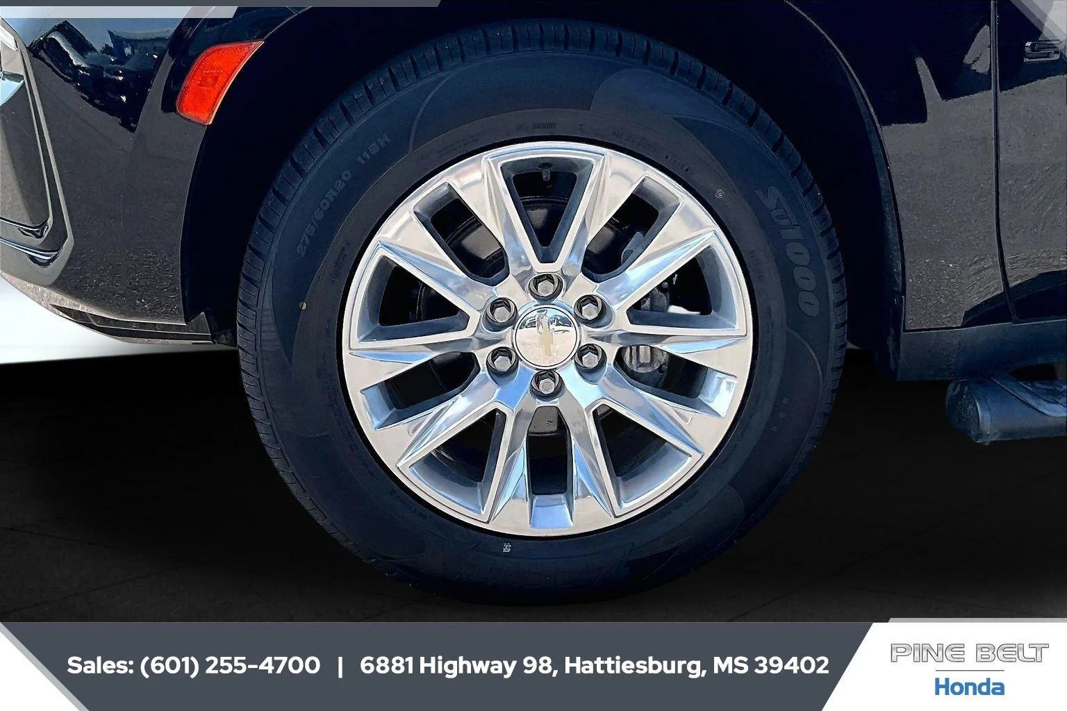 Used 2021 Black Chevrolet Z71 image 7