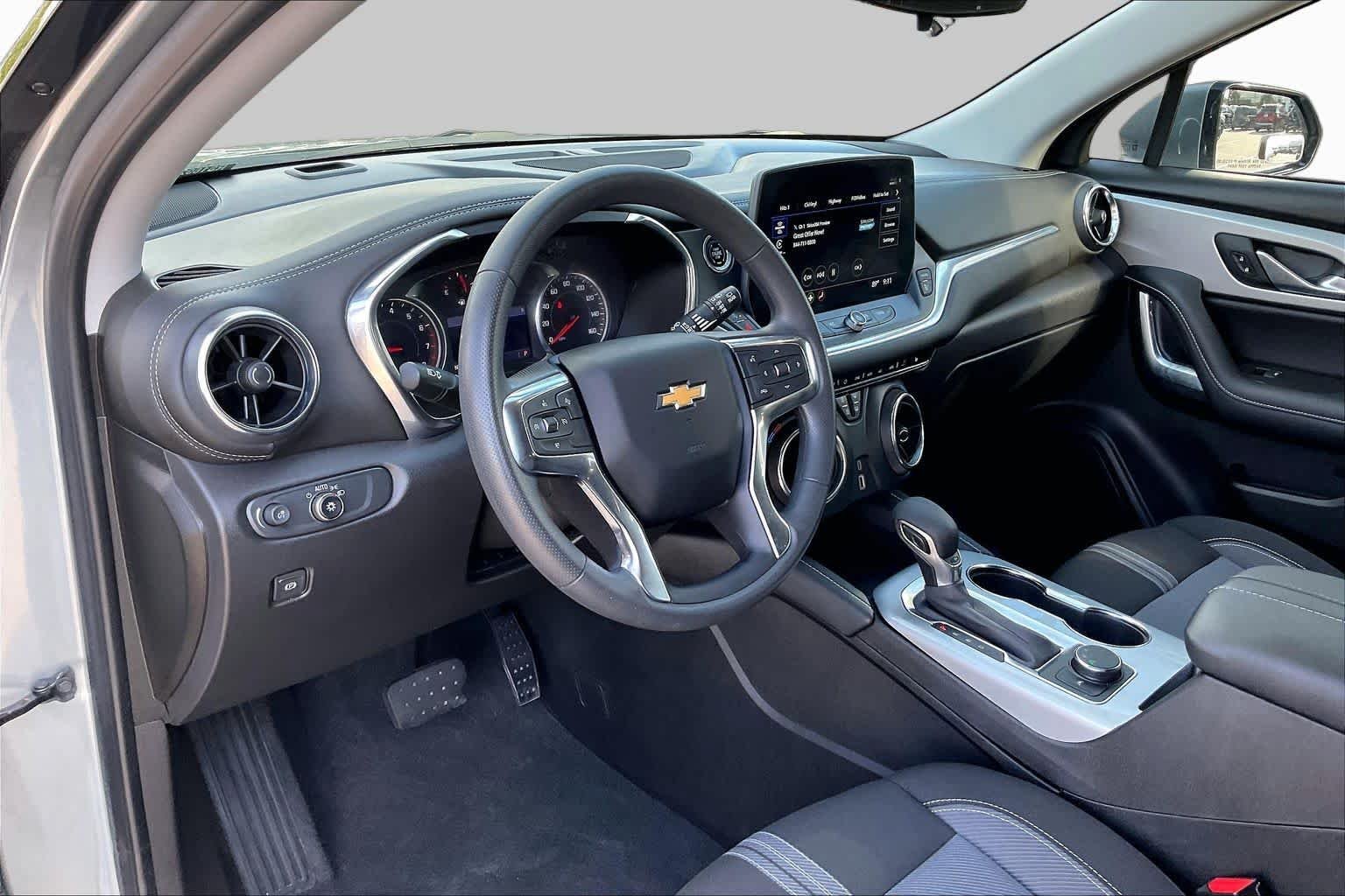 2024 Chevrolet Blazer 2LT - Photo 17
