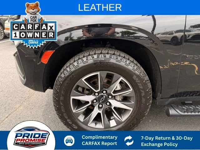 Used 2023 Black Chevrolet Z71 image 14