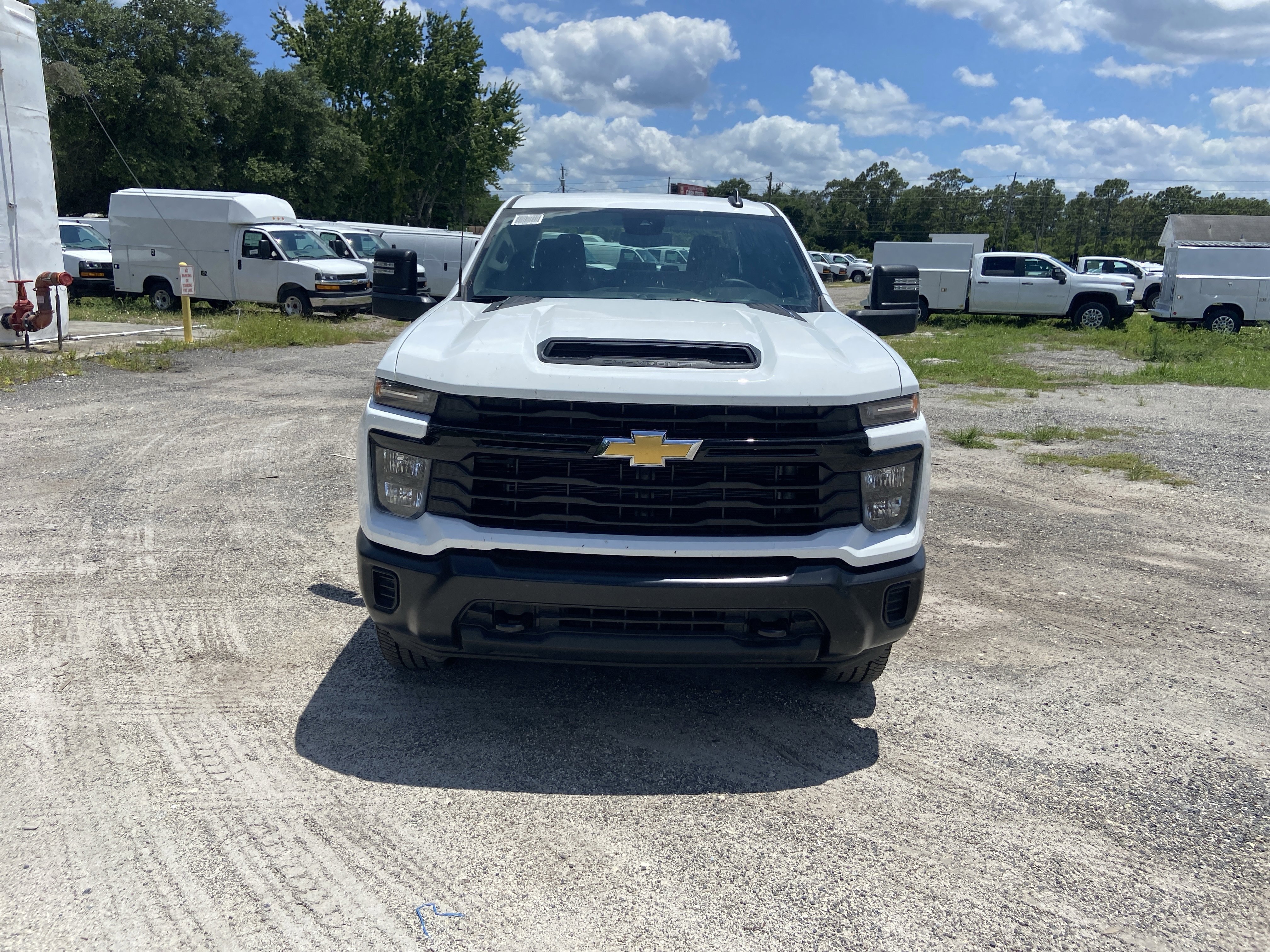 2026 Chevrolet Silverado 3500HD Work Truck - Photo 9
