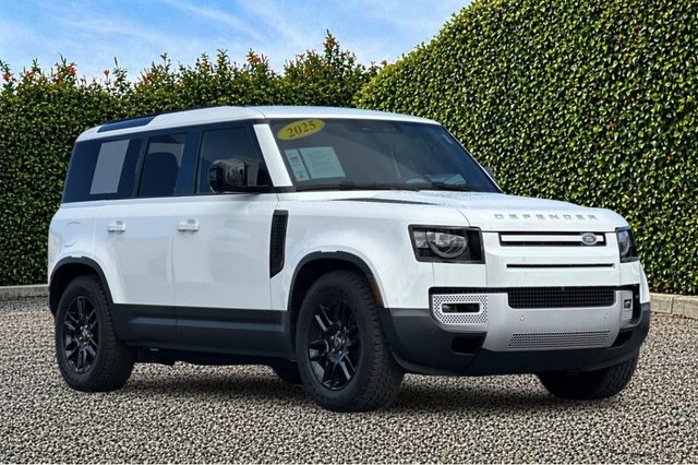 2025 Land Rover Defender 110 S