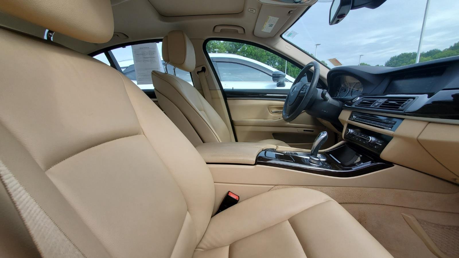 Used 2011 Imperial Blue Metallic BMW 535i xDrive image 4