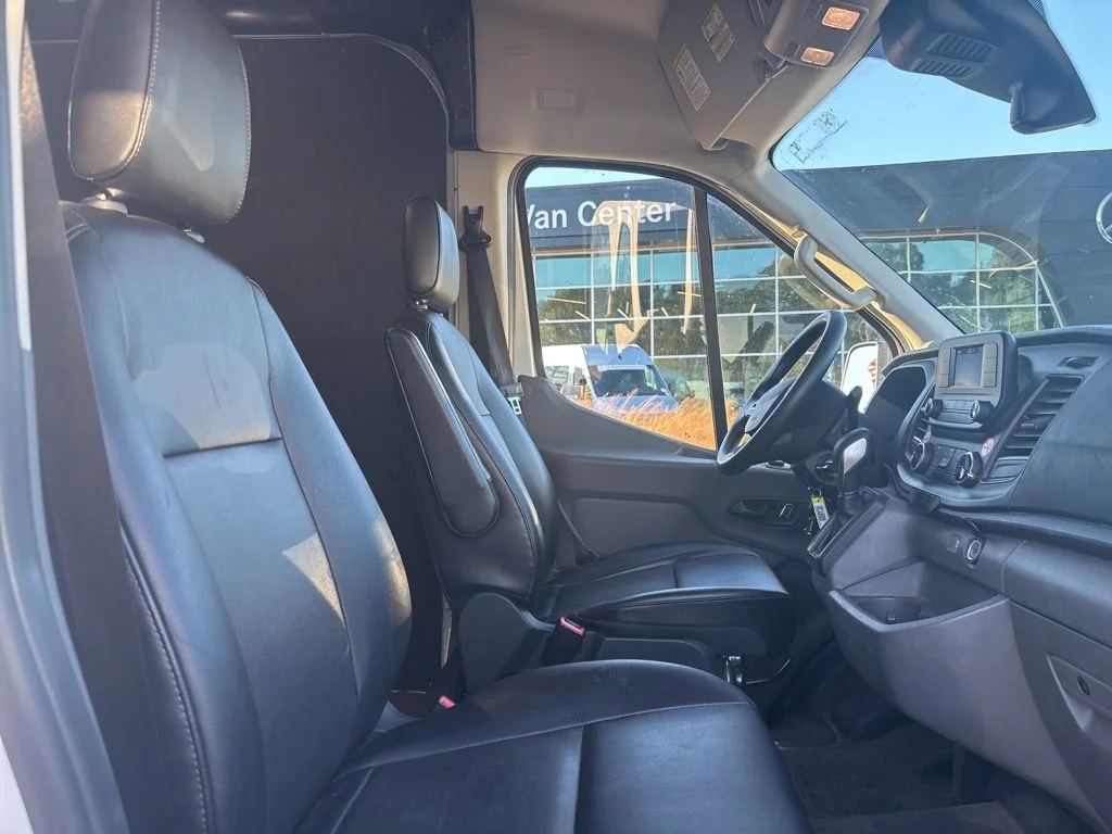 Used 2023 White Ford Base image 22