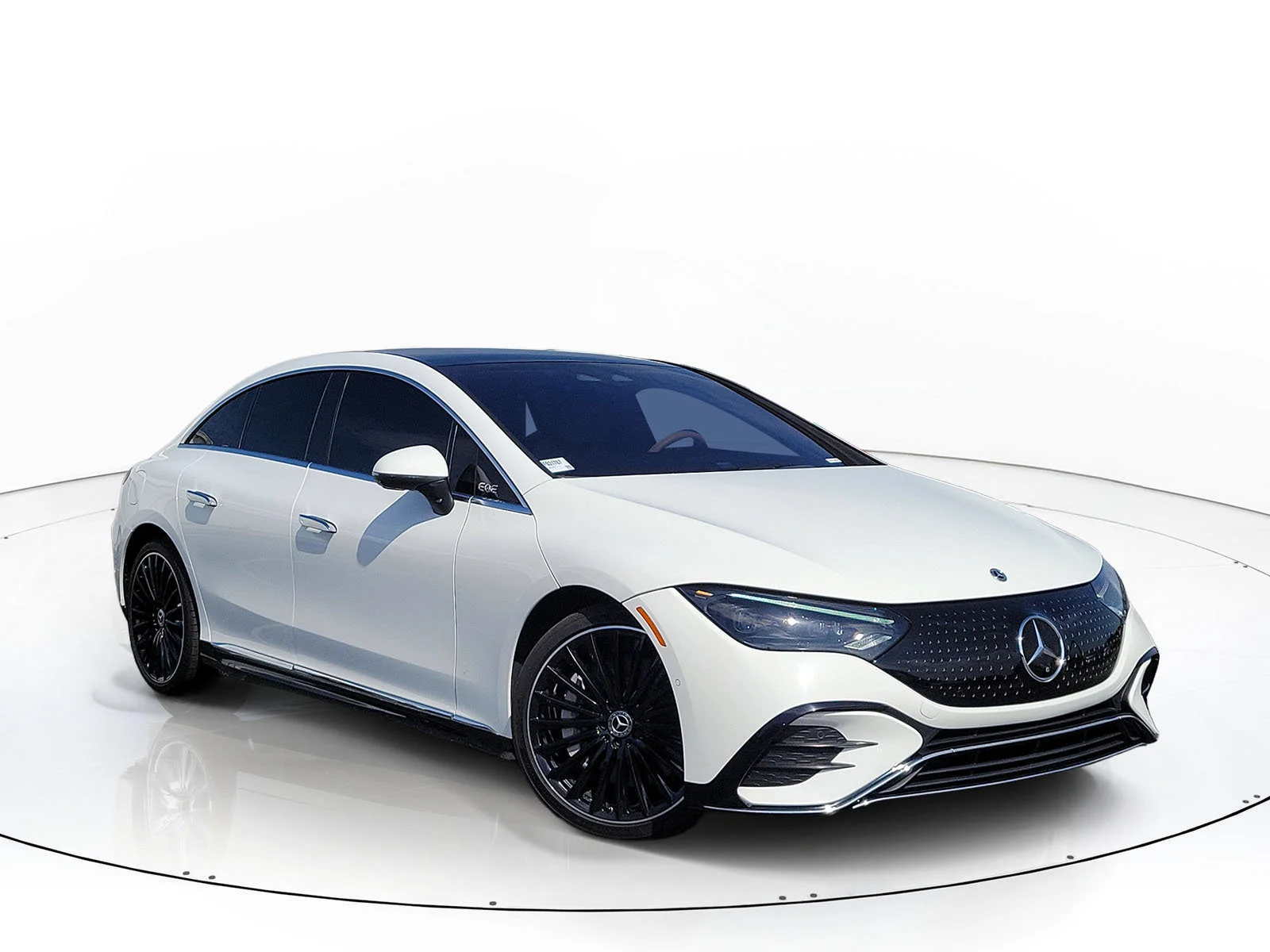 Used 2023  Mercedes-Benz EQE 350+ image 1