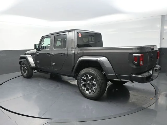 New 2026 Granite Crystal Metallic Clear-Coat Exterior Paint Jeep Sahara image 7