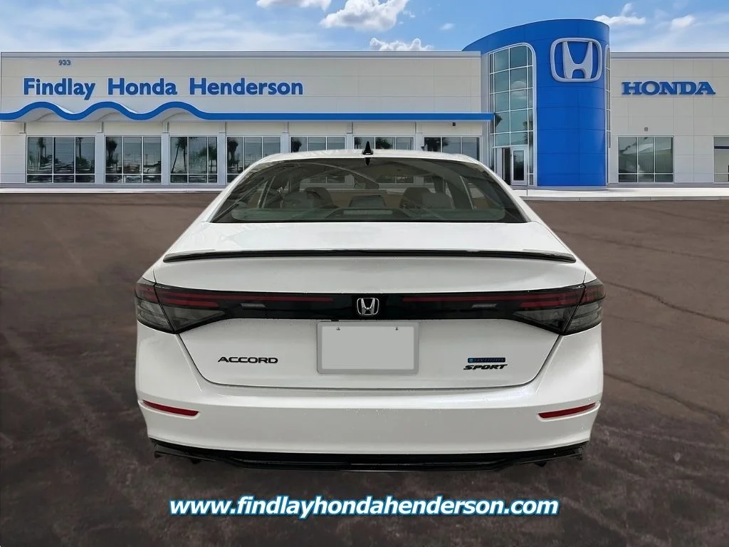 New 2026 Platinum White Pearl Honda Sport-L image 4