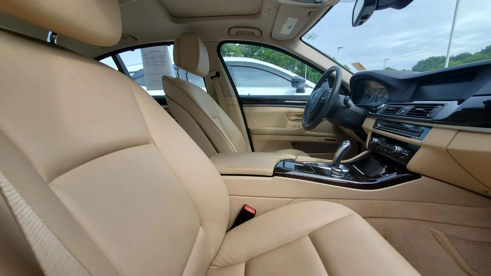 Used 2011 Imperial Blue Metallic BMW 535i xDrive image 4