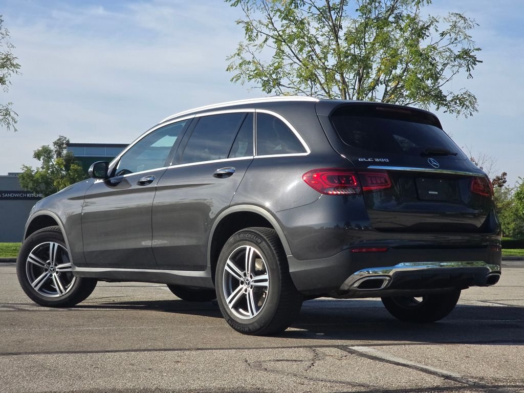 Used 2020 Graphite Gray Metallic Mercedes-Benz GLC 300 image 16