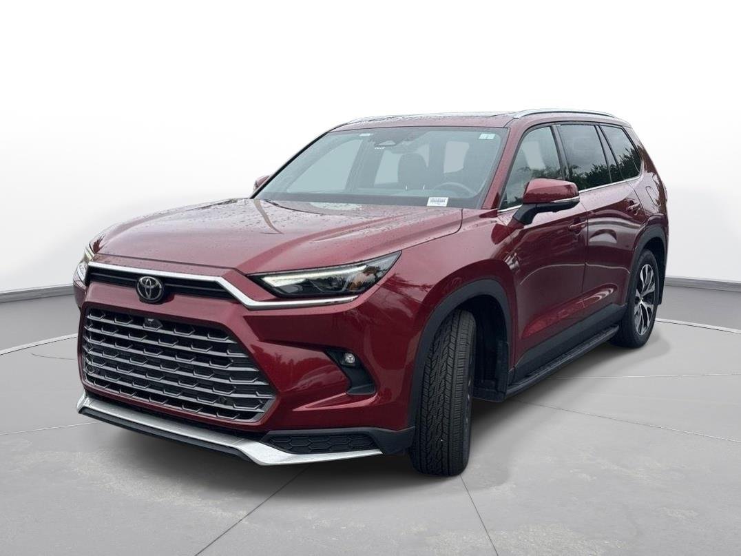 Used 2024 Ruby Flare Pearl Toyota MAX Limited image 2