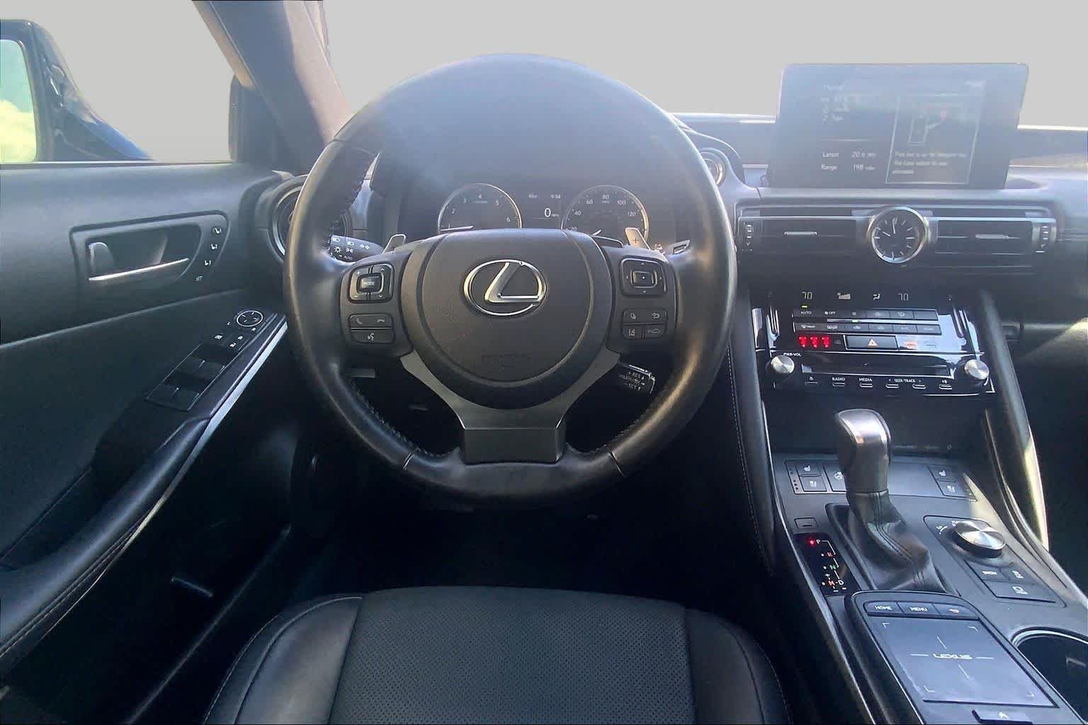 Used 2023 Matador Red Mica Lexus  image 6