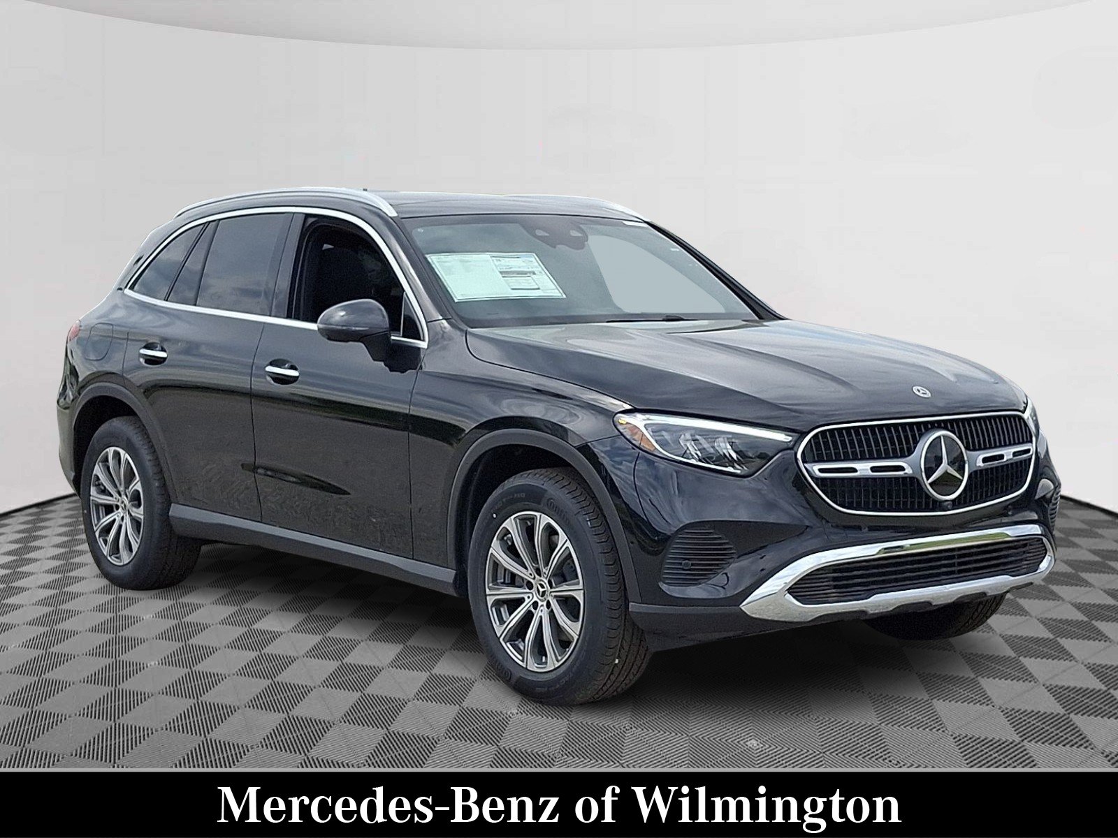 2026 Mercedes-Benz GLC Base
