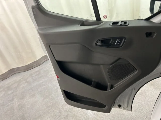 Used 2025 White Ford Base image 13