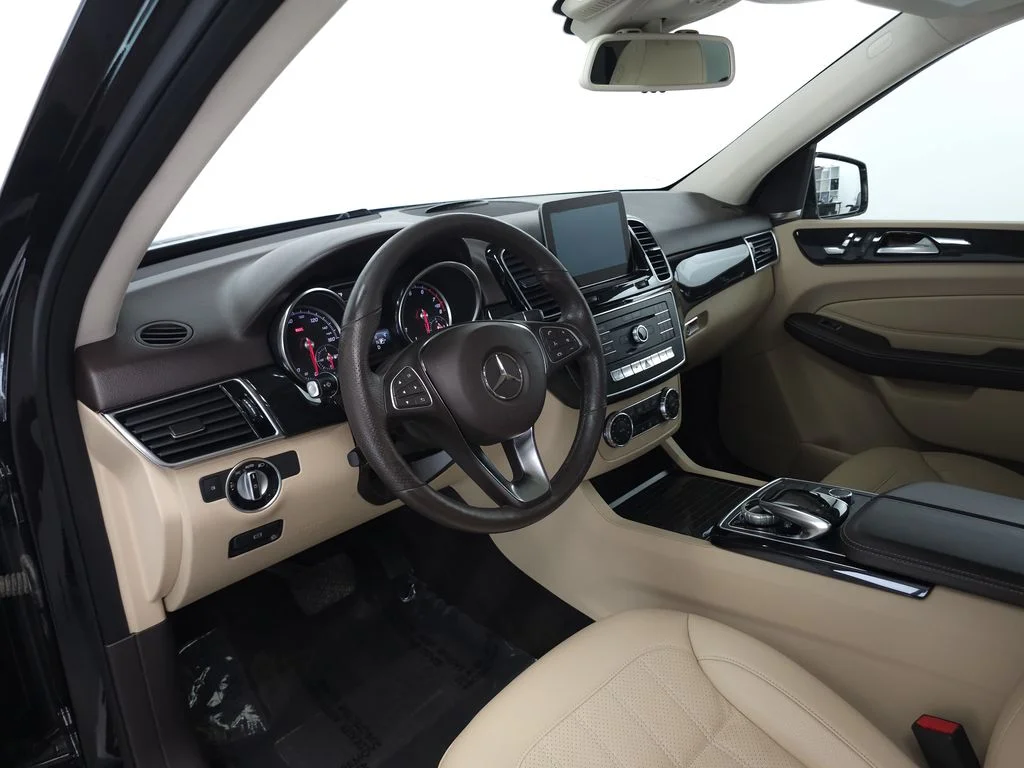 Used 2018 Black Mercedes-Benz GLE 350 image 8