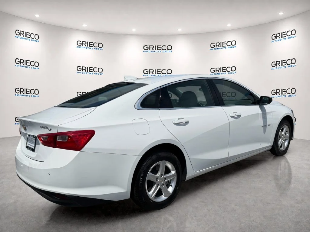 Used 2024 White Chevrolet LT image 7