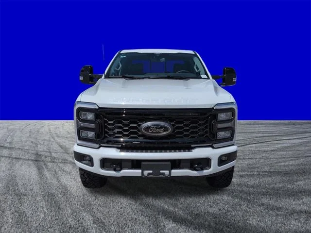 New 2026 Star White Metallic Tri-Coat Ford F-250® Lariat® image 9