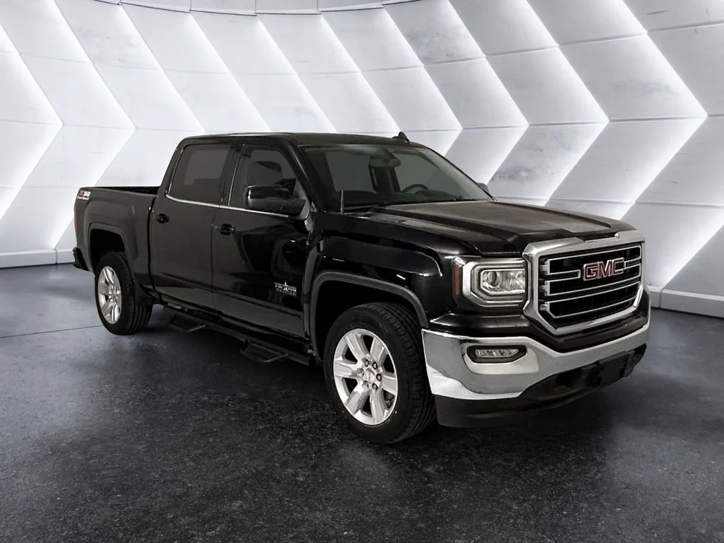 Used 2016 Black GMC SLE image 1