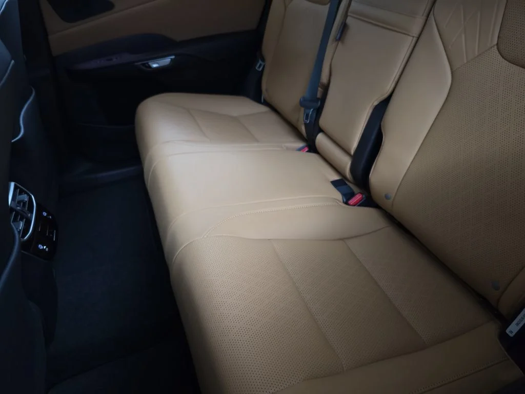 New 2026 Eminent White Pearl Lexus PREMIUM PLUS image 14
