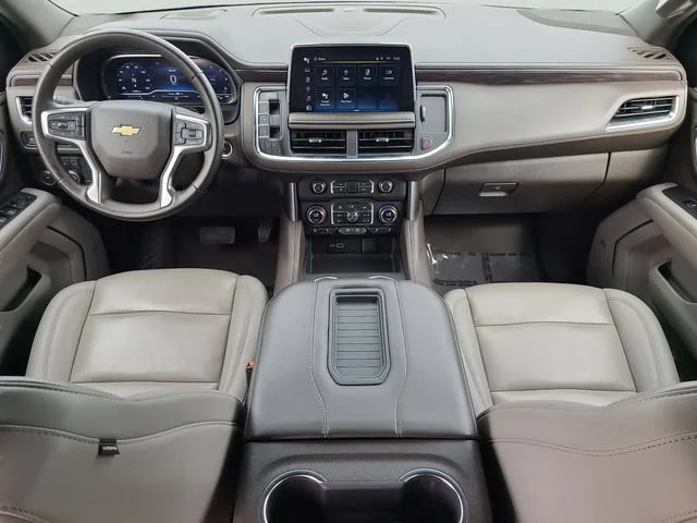 Used 2024 Sterling Gray Metallic Chevrolet LT image 18