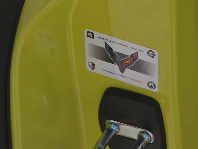 Used 2023 Yellow Chevrolet Stingray image 28
