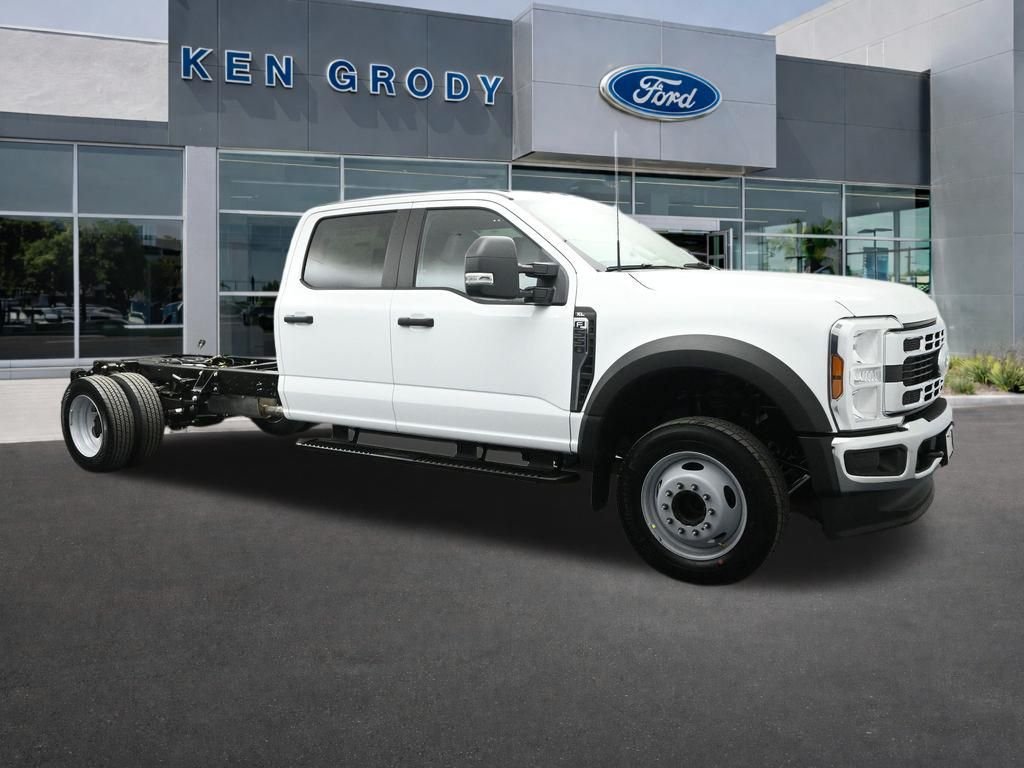2026 Ford F-550 Super Duty Chassis Cab