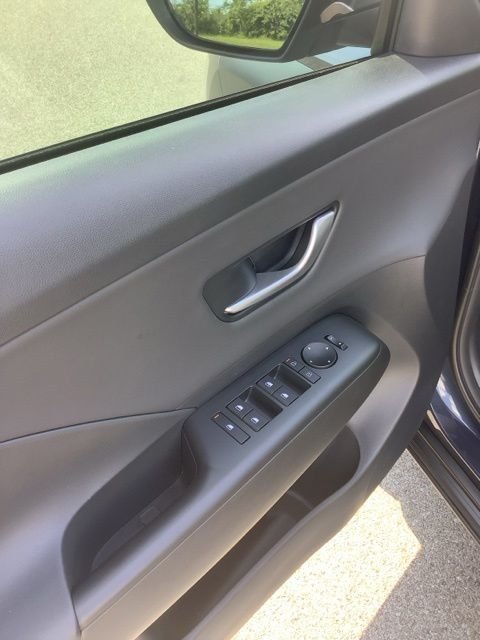 2026 Hyundai Kona SEL Premium - Photo 18