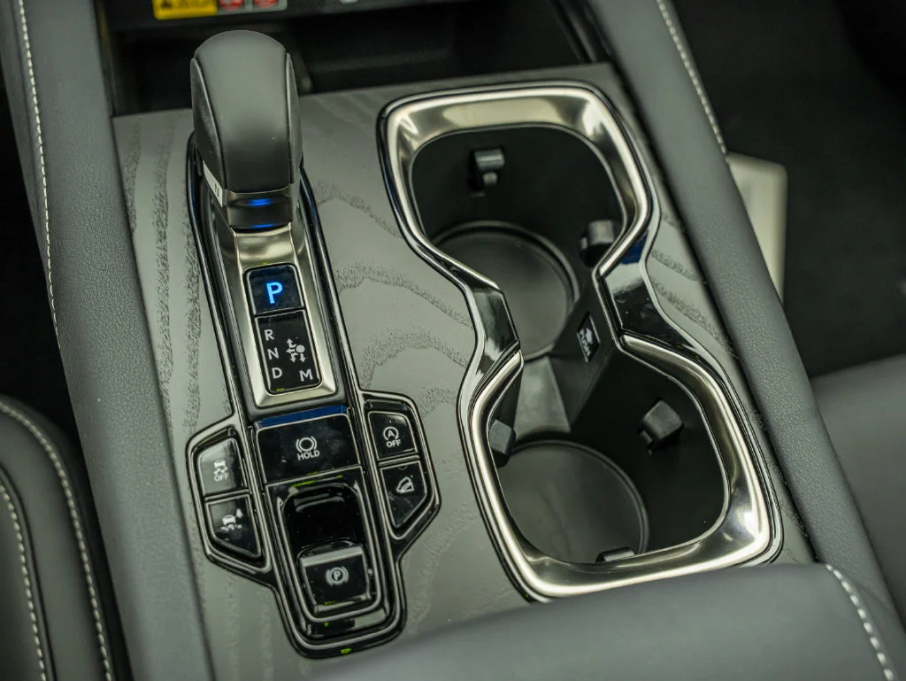 New 2026 Iridium Lexus PREMIUM PLUS image 36