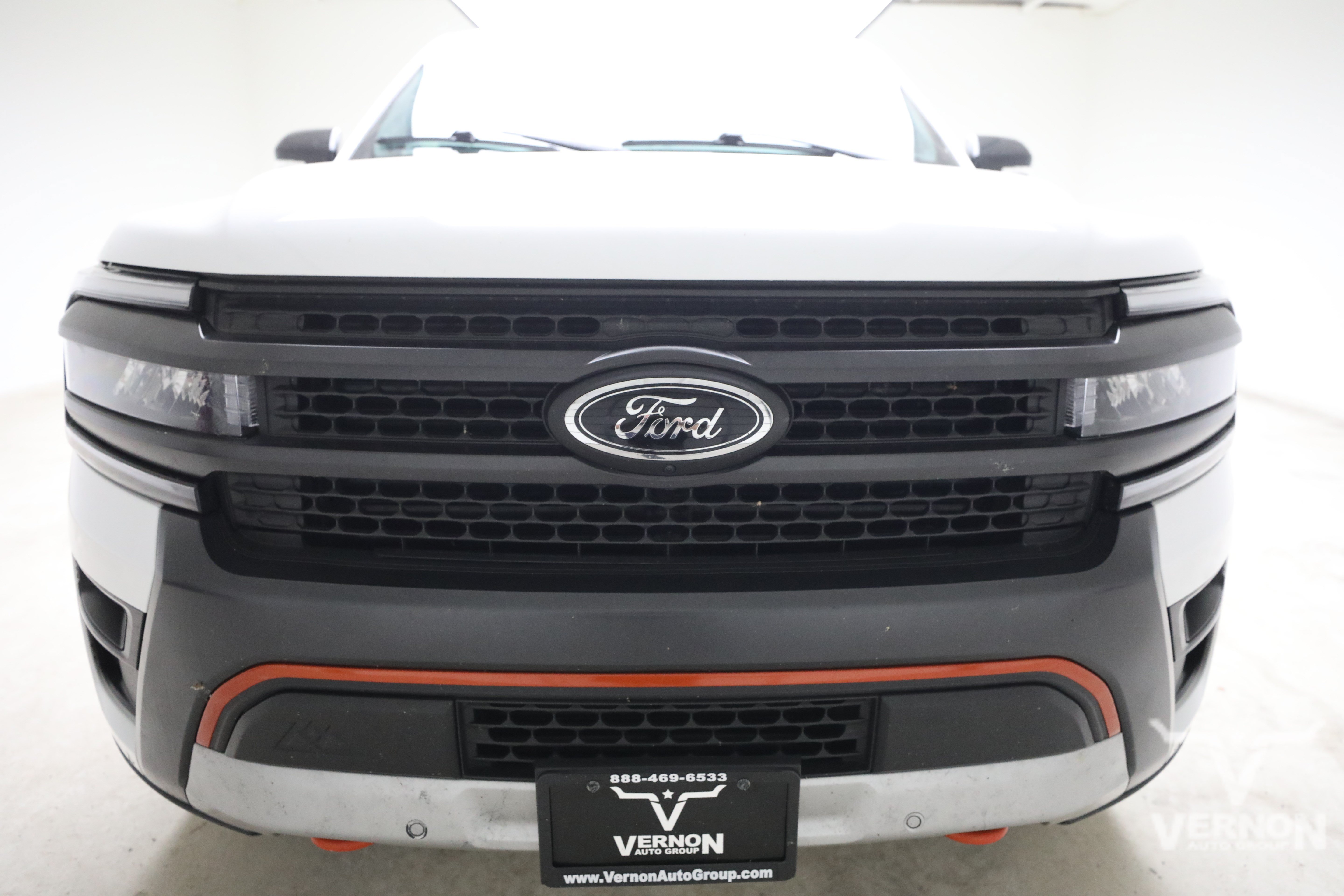 Used 2022 Oxford White Ford Y image 8