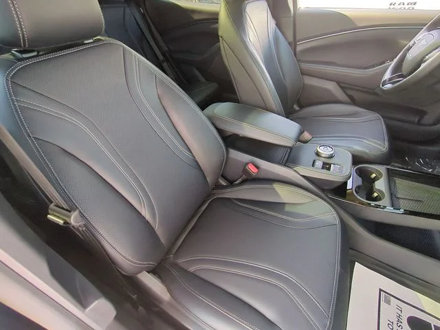 Used 2024 Black Ford Premium image 34