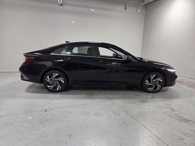 New 2026 Black Hyundai Limited image 13
