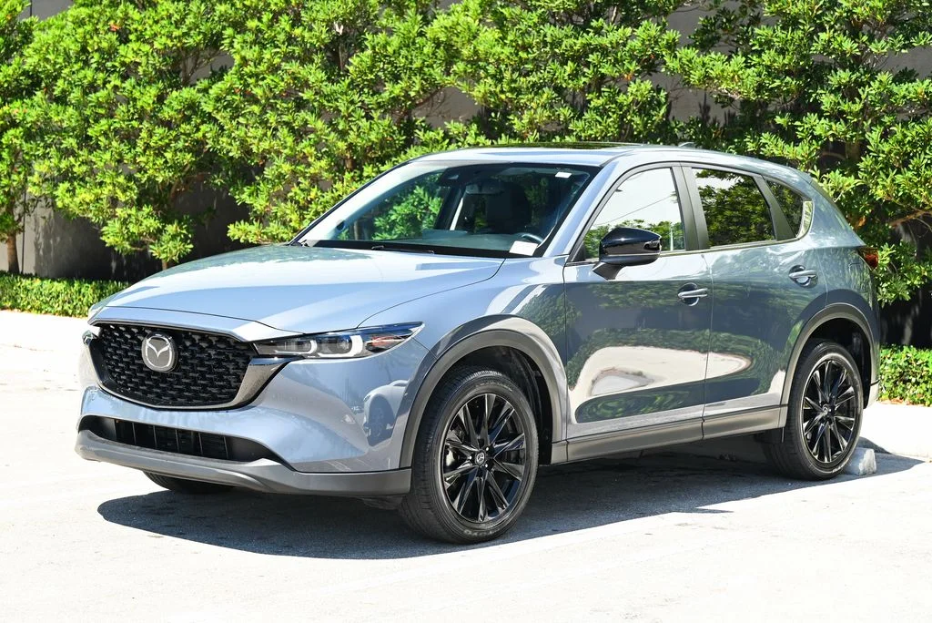 2023 Mazda CX-5 S Carbon Edition Auto AWD's photo