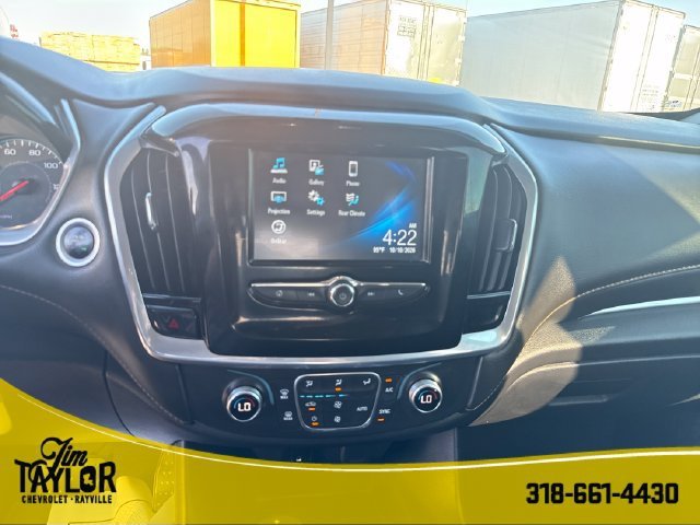 Used 2019 SUMMIT WHITE Chevrolet LT Cloth image 21