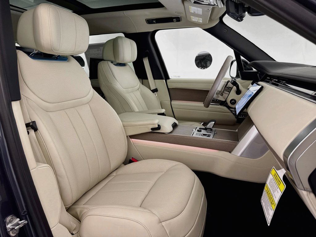 New 2027 Varesine Blue Land Rover Autobiography image 30