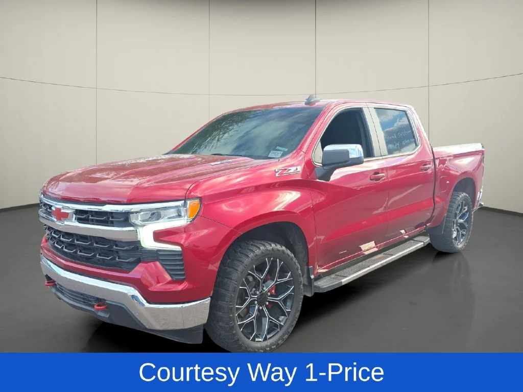 Used 2024 Red Chevrolet LT image 4