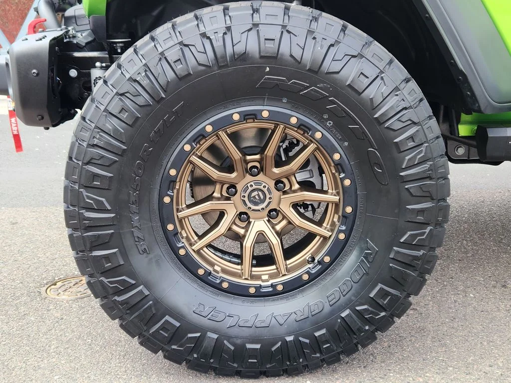 2025 Jeep Wrangler 4-Door Rubicon - Photo 11