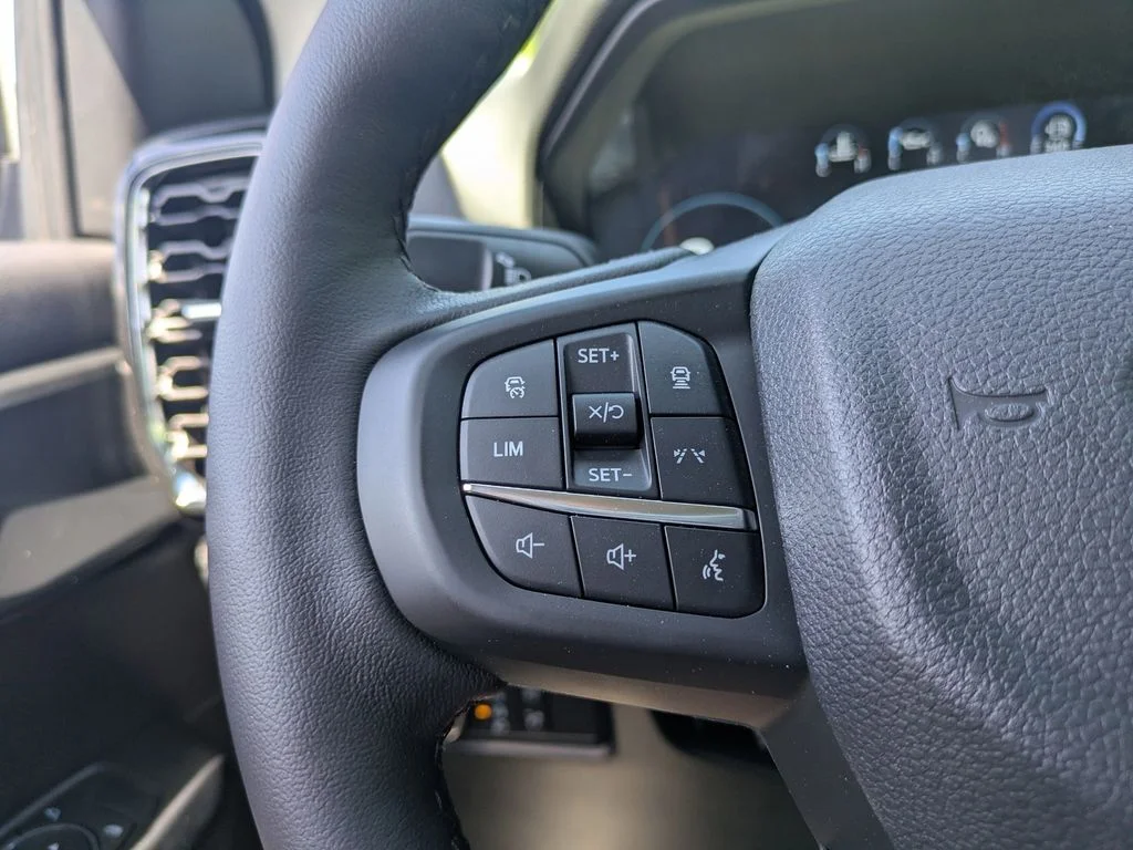New 2026 Avalanche Ford Lariat image 30