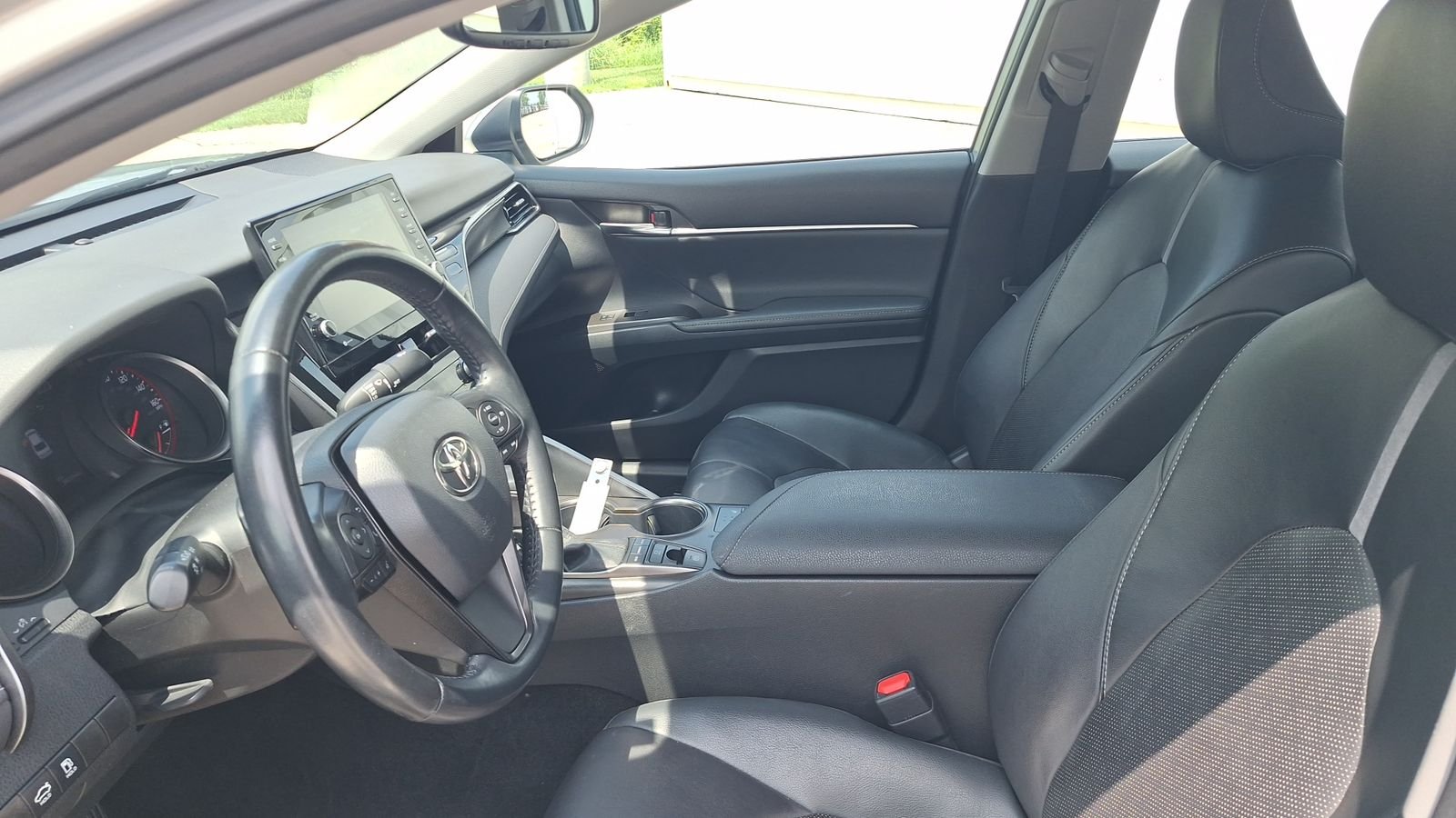 Used 2022 Silver Toyota XSE image 11