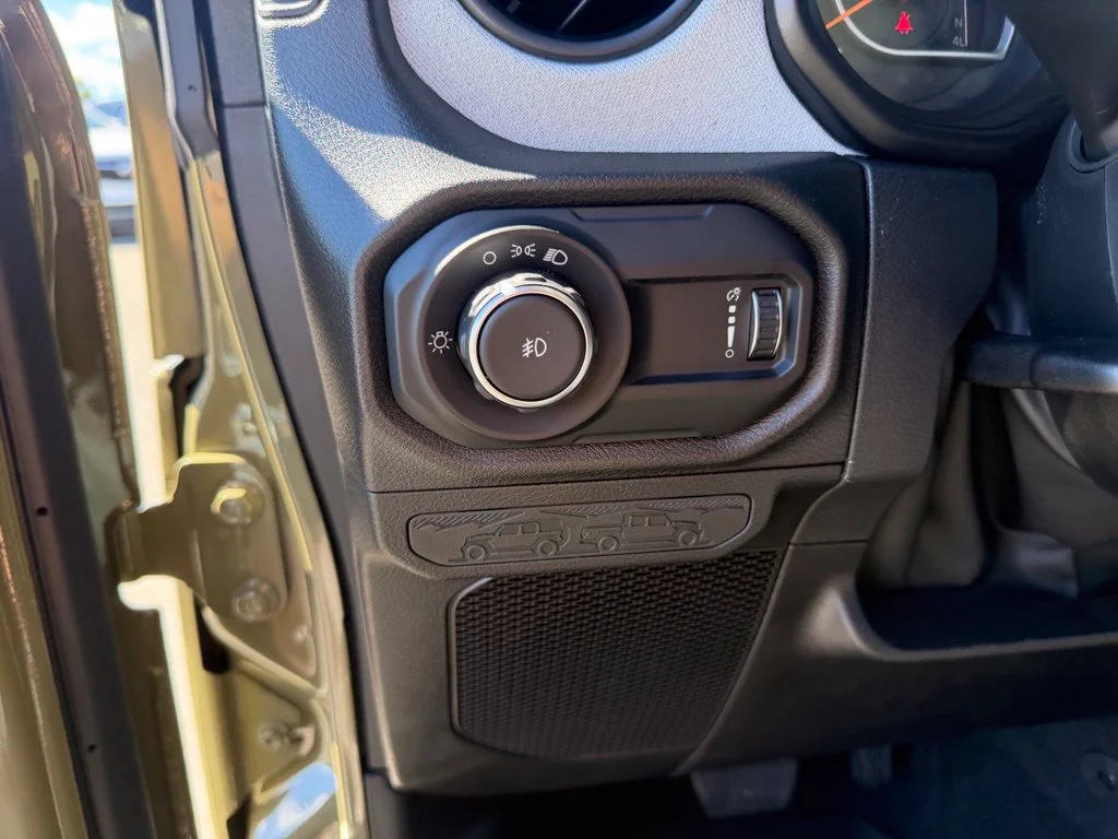 New 2027 Green Jeep Sport image 17