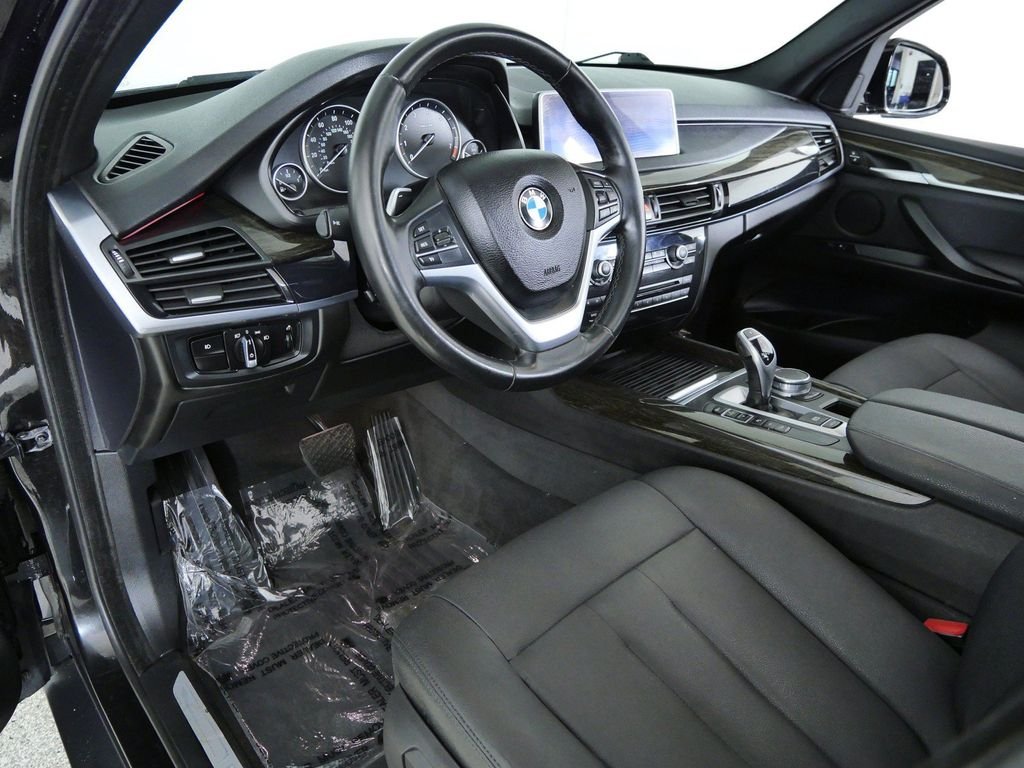 Used 2018 Black BMW xDrive35i image 31