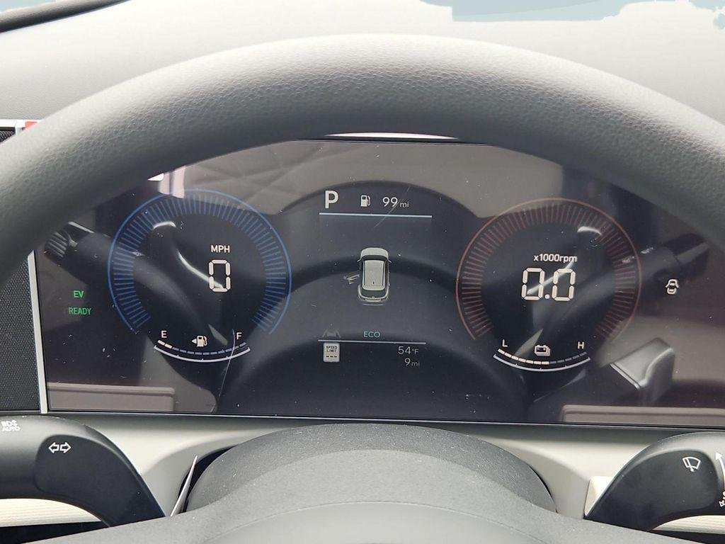 New 2026 White Hyundai SEL AWD image 15