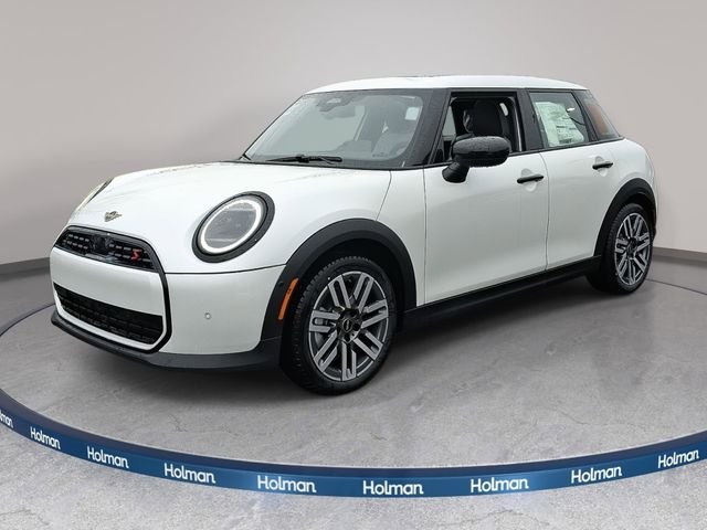 2026 MINI Hardtop Cooper S Signature's photo