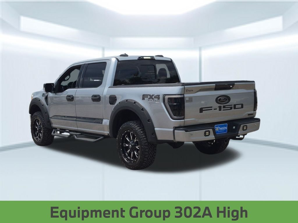 Used 2022 Silver Ford XLT image 4