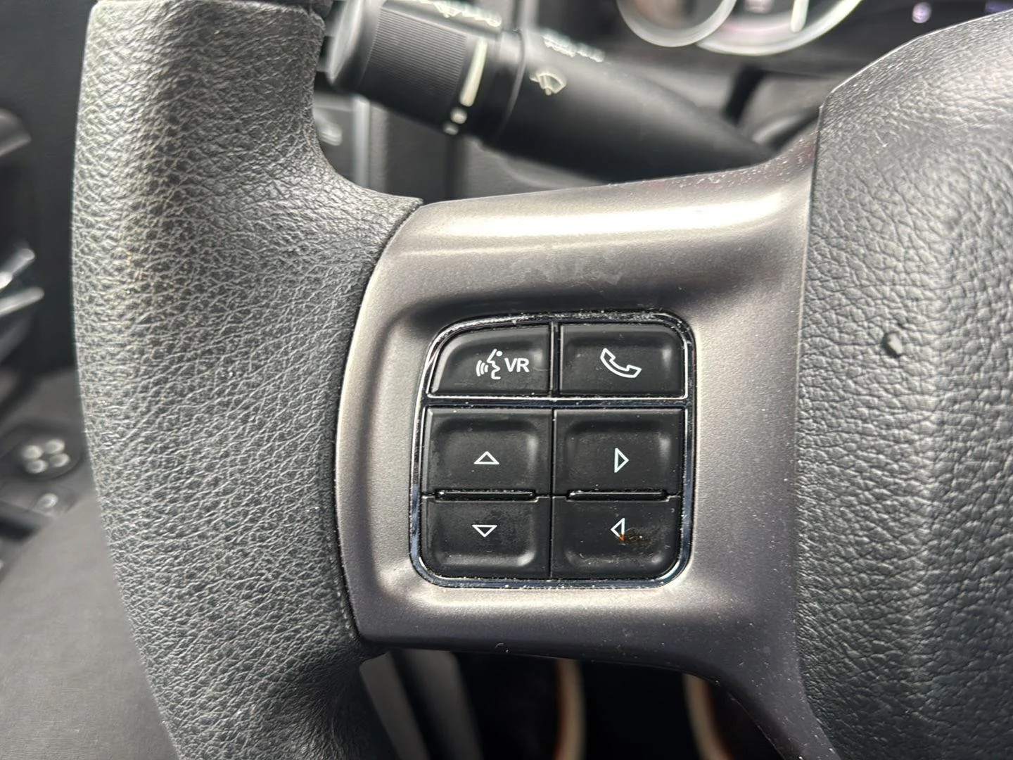 Used 2021 Patriot Blue Pearlcoat Ram Warlock image 13