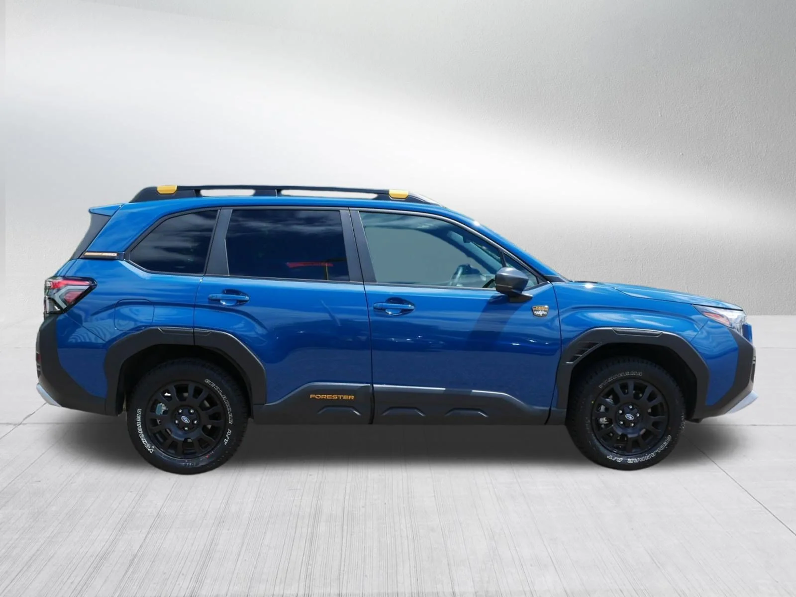 Used 2026 Geyser Blue Subaru Wilderness image 8