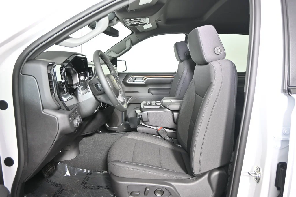 2026 Chevrolet Silverado 1500 LT - Photo 20