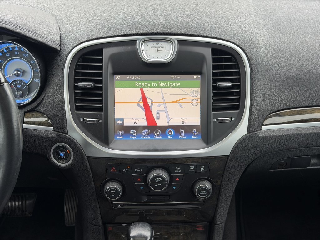 Used 2012 White Chrysler C image 16