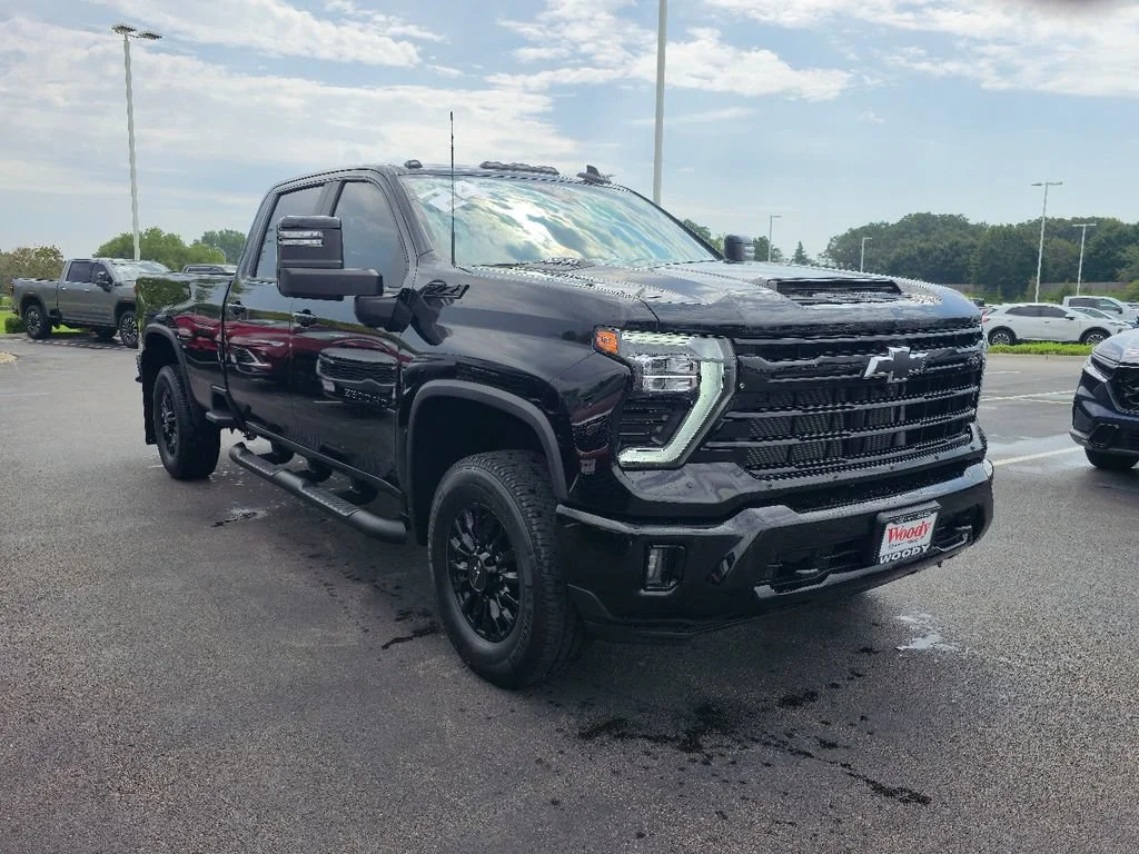 2024 Chevrolet Silverado 3500HD LT - Photo 6