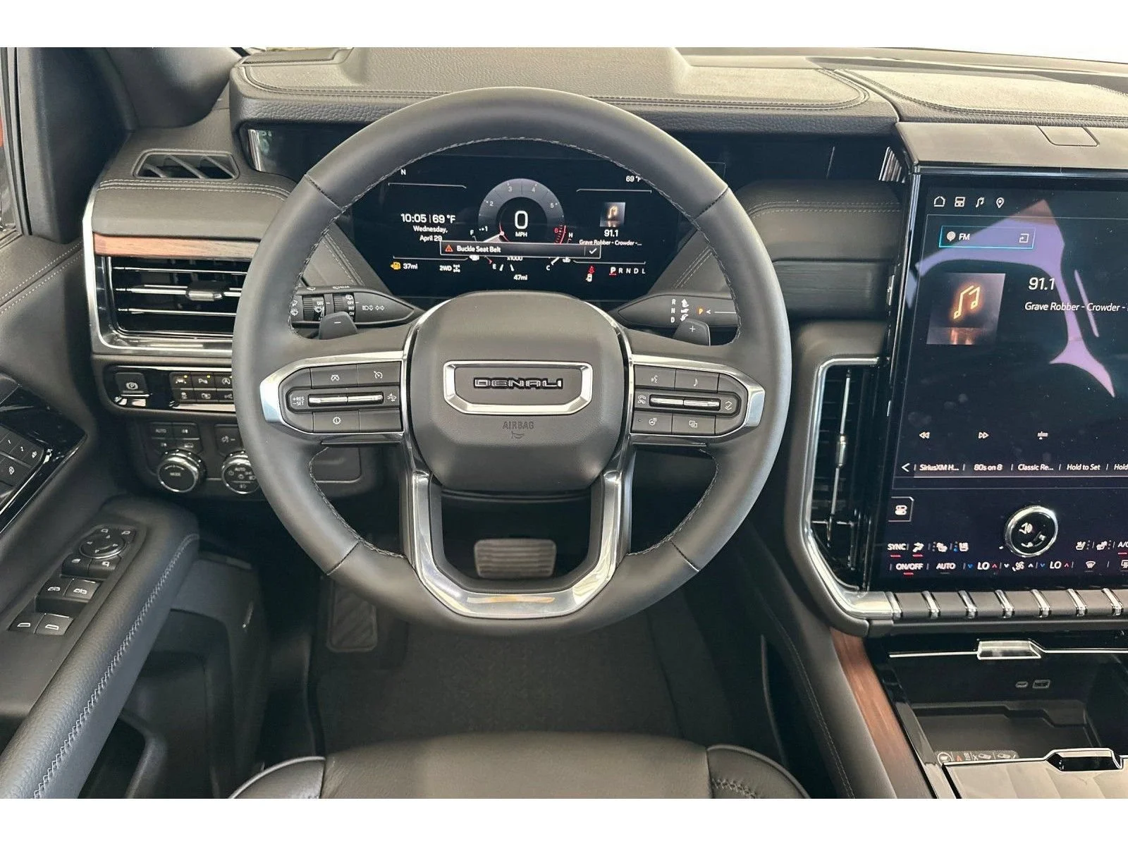 2026 GMC Yukon XL Denali - Photo 13